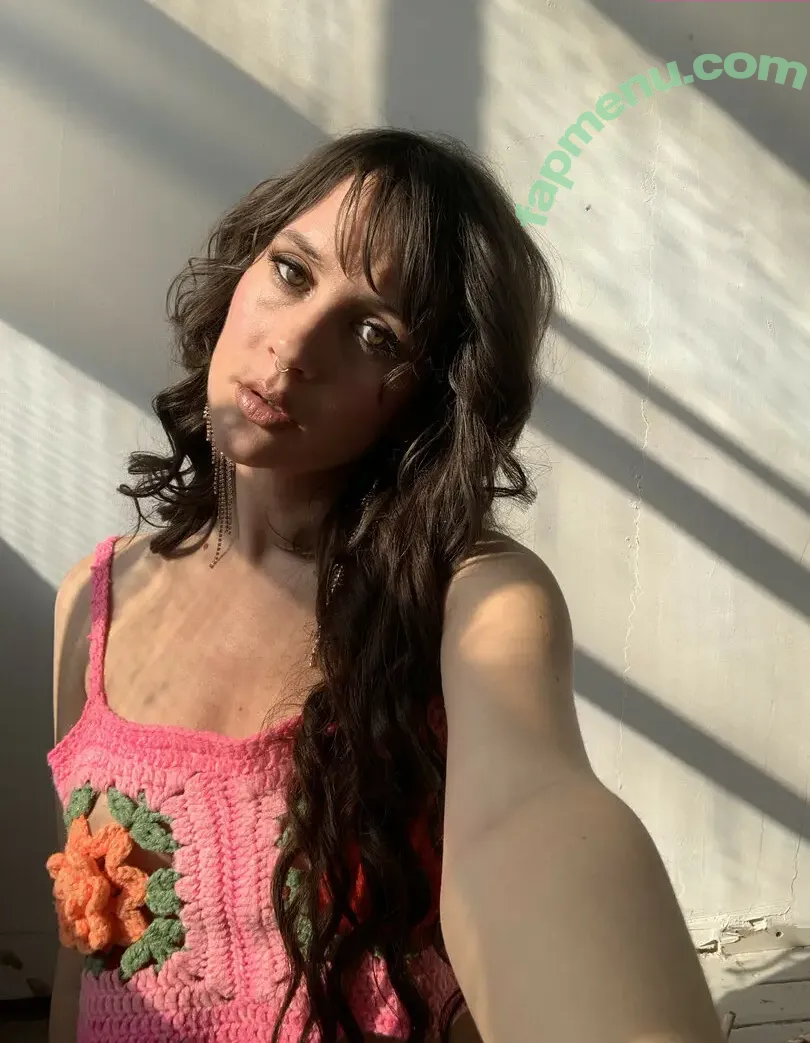 Sugar Boogerz nude photo #0076 (Laurel Driskill / Quiet Creative ASMR / qweensativa / sugar_boogerz / user)