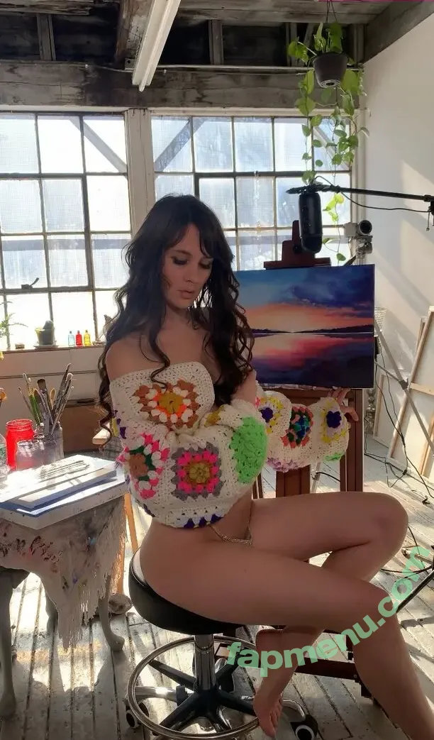 Sugar Boogerz nude photo #0099 (Laurel Driskill / Quiet Creative ASMR / qweensativa / sugar_boogerz / user)