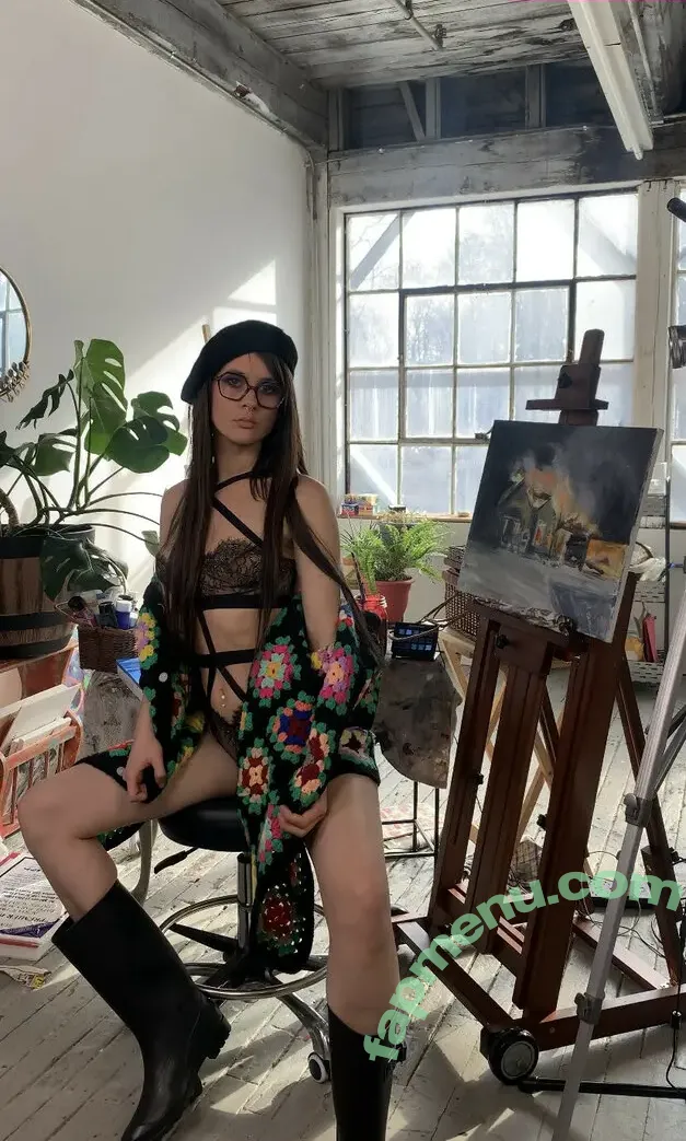 Sugar Boogerz nude photo #0215 (Laurel Driskill / Quiet Creative ASMR / qweensativa / sugar_boogerz / user)