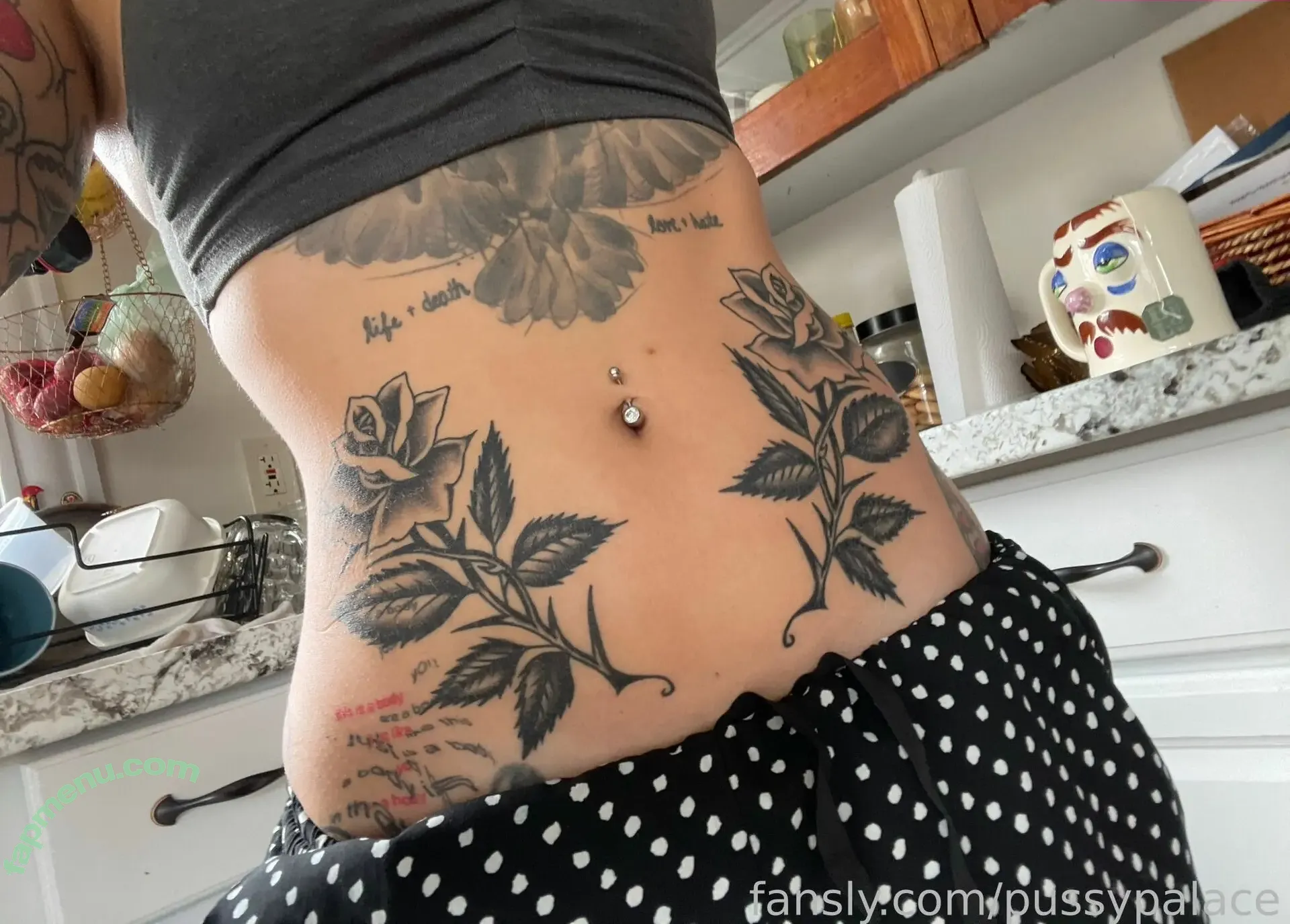 sugarisspicy nude photo #0001 (sugarisspicy)