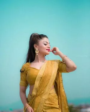 Suhaani Laskar / suhaanilaskar nude photo #0032