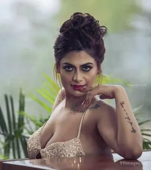Suhaani Laskar / suhaanilaskar nude photo #0084