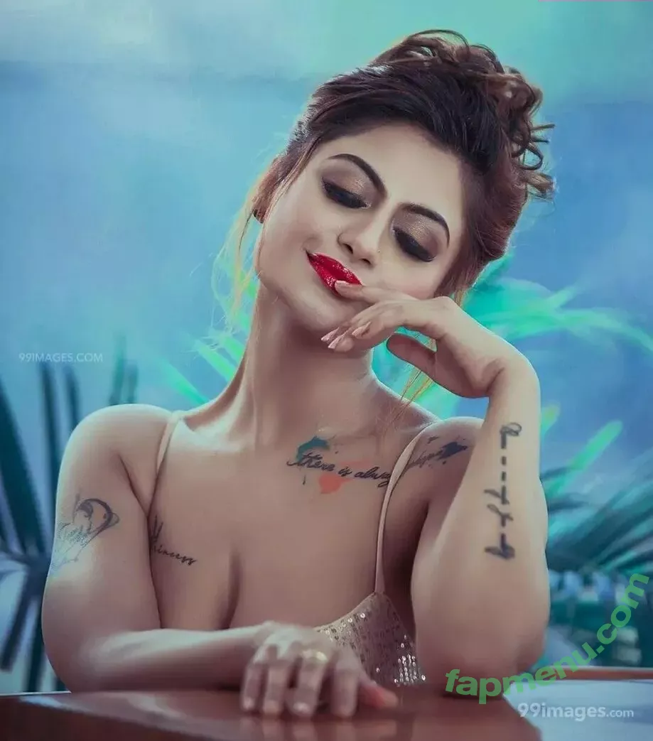 Suhaani Laskar nude photo #0013 (suhaanilaskar)