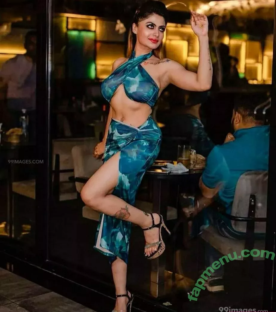 Suhaani Laskar nude photo #0016 (suhaanilaskar)