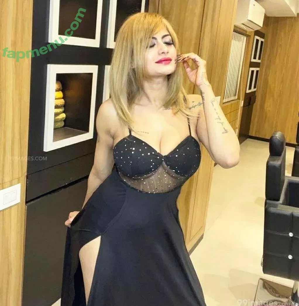 Suhaani Laskar nude photo #0040 (suhaanilaskar)