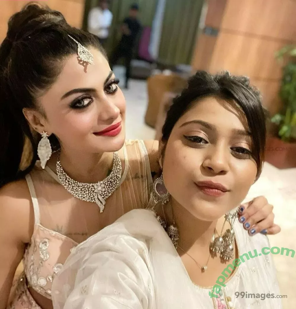 Suhaani Laskar nude photo #0117 (suhaanilaskar)