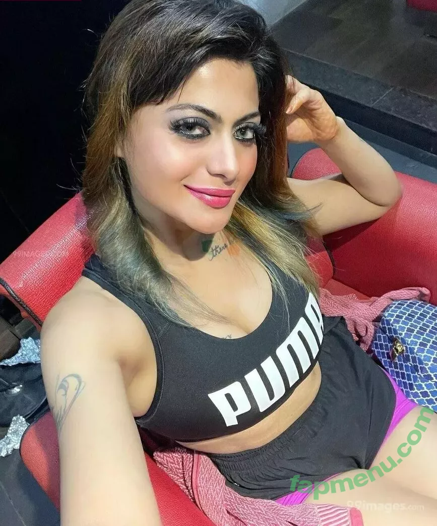 Suhaani Laskar nude photo #0130 (suhaanilaskar)