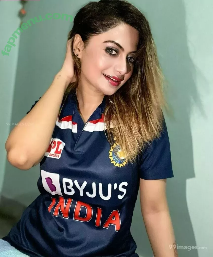 Suhaani Laskar nude photo #0161 (suhaanilaskar)