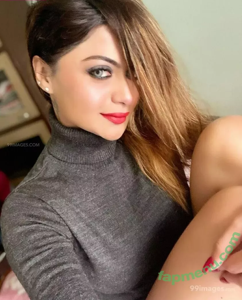 Suhaani Laskar nude photo #0163 (suhaanilaskar)