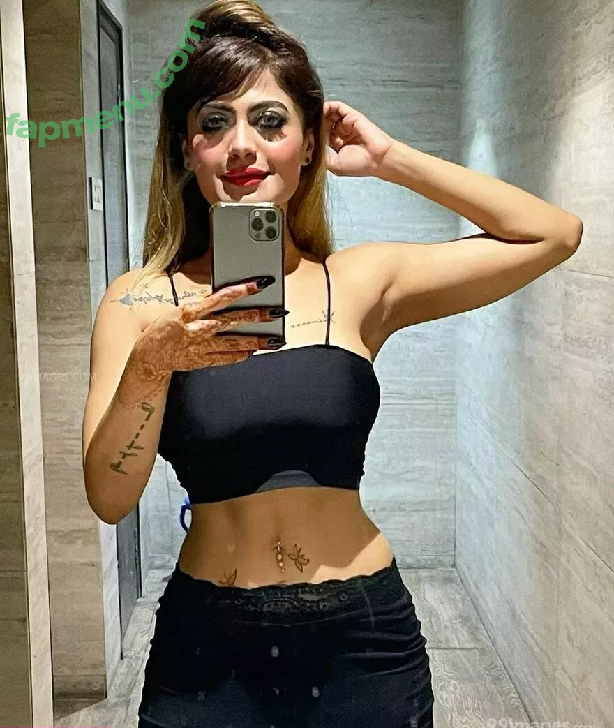 Suhaani Laskar nude photo #0186 (suhaanilaskar)
