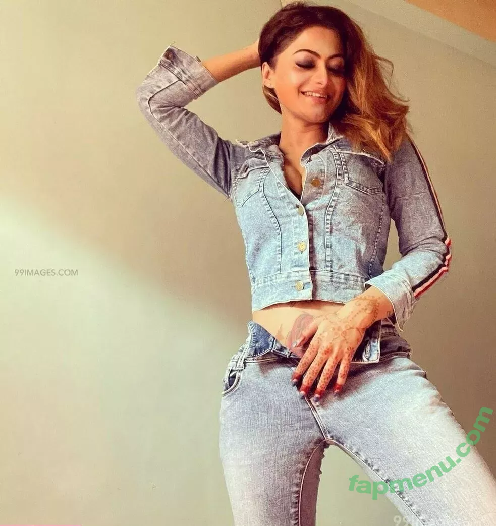 Suhaani Laskar nude photo #0194 (suhaanilaskar)