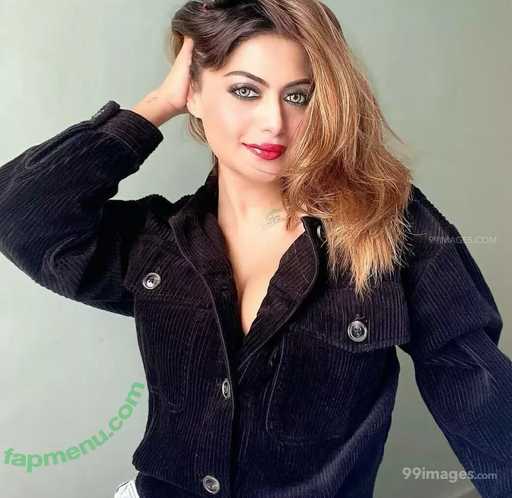 Suhaani Laskar nude photo #0250 (suhaanilaskar)