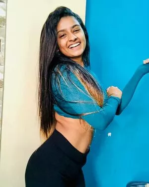 Suhana Khan / __suhuuu__ nude photo #0210
