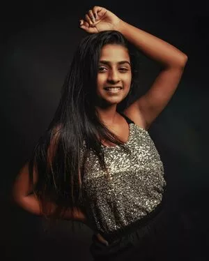 Suhana Khan / __suhuuu__ nude photo #0219