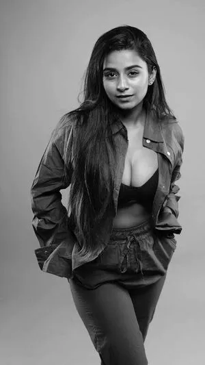 Suhana Khan / __suhuuu__ nude photo #0250