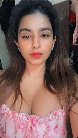 Suhana Khan / __suhuuu__ nude photo #0273