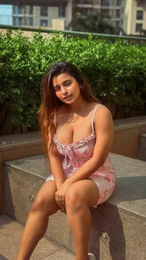 Suhana Khan / __suhuuu__ nude photo #0309