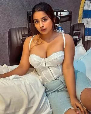 Suhana Khan / __suhuuu__ nude photo #0392