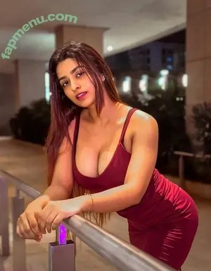 Suhana Khan / __suhuuu__ nude photo #0941