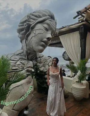 Suhana Khan / __suhuuu__ / suhanakhan2 nude photo #0963