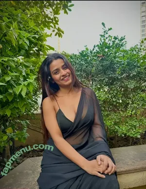 Suhana Khan / __suhuuu__ nude photo #0992