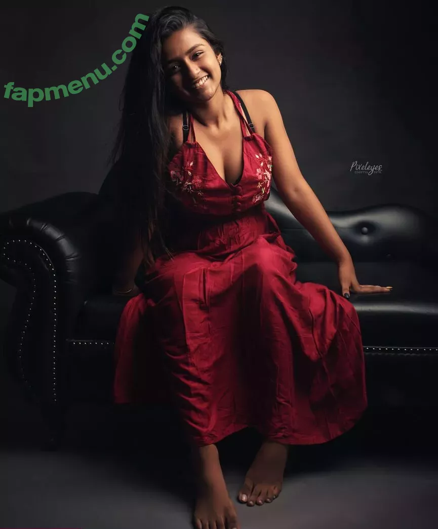 Suhana Khan nude photo #0220 (__suhuuu__)