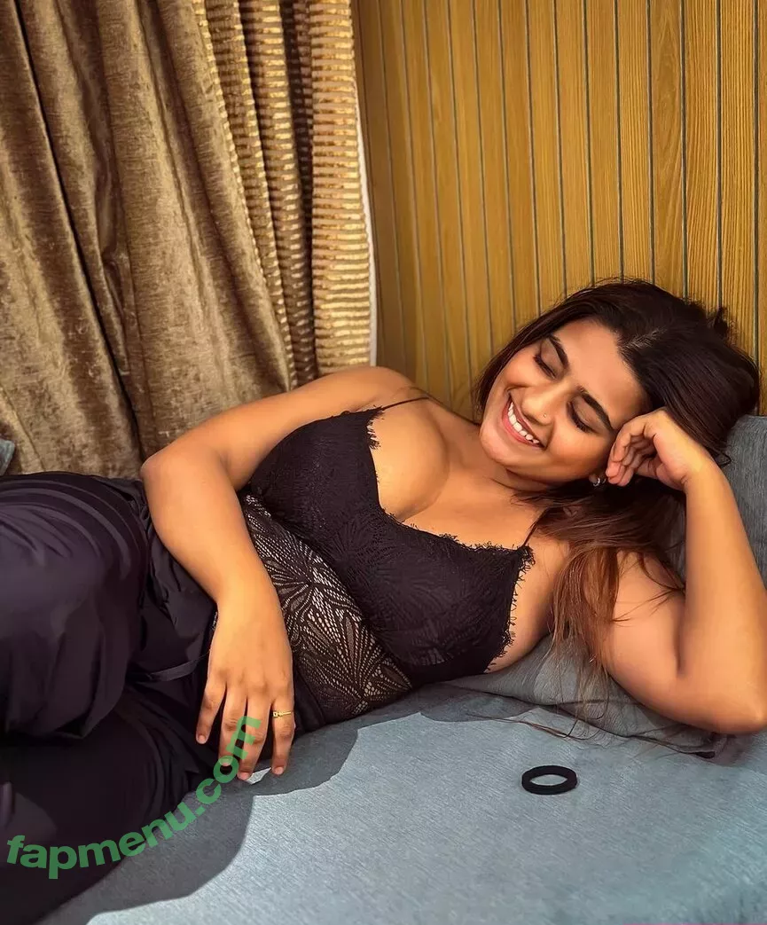 Suhana Khan nude photo #0235 (__suhuuu__)
