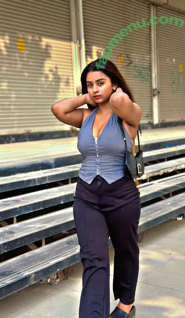 Suhana Khan nude photo #0258 (__suhuuu__)