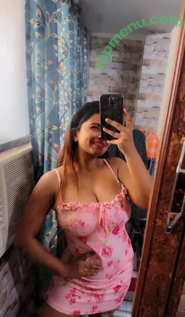 Suhana Khan nude photo #0276 (__suhuuu__)