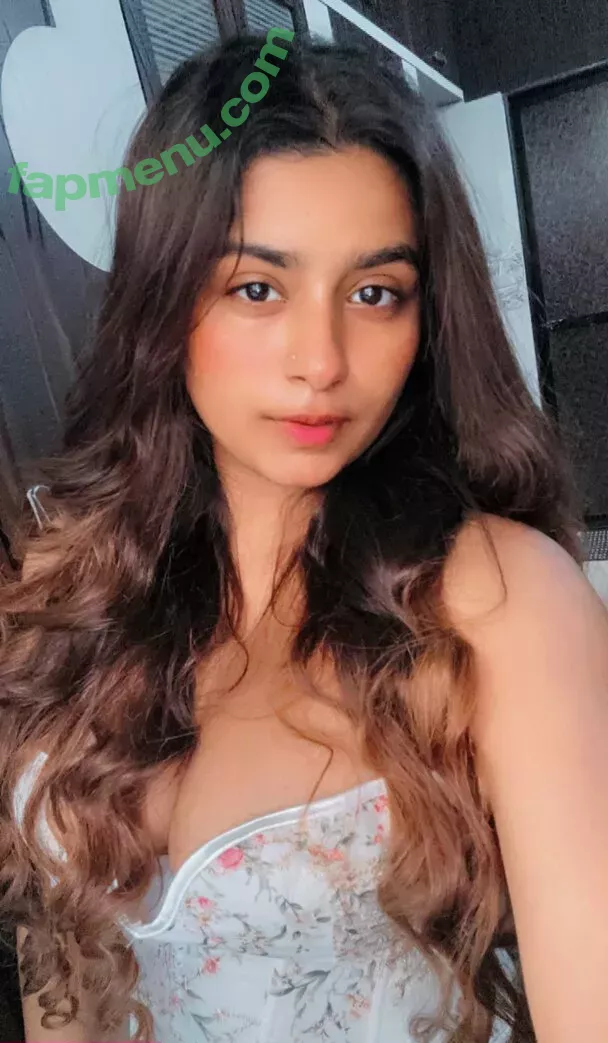 Suhana Khan nude photo #0316 (__suhuuu__)