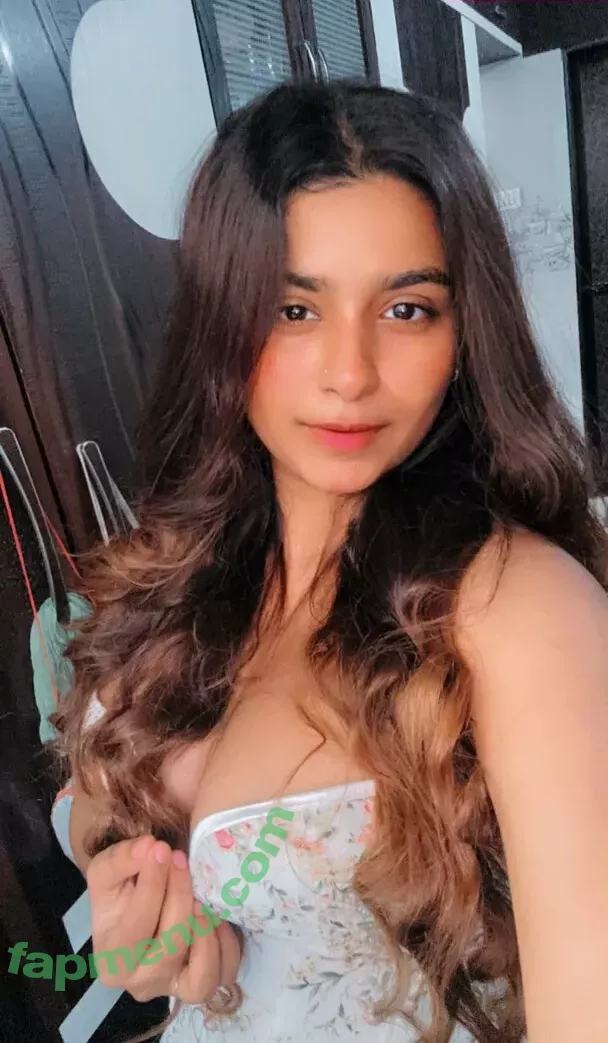 Suhana Khan nude photo #0318 (__suhuuu__)