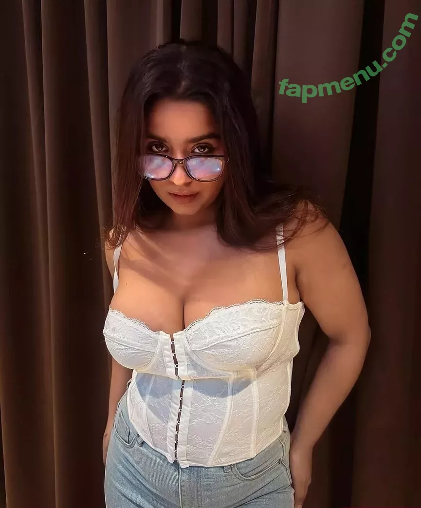 Suhana Khan nude photo #0373 (__suhuuu__)