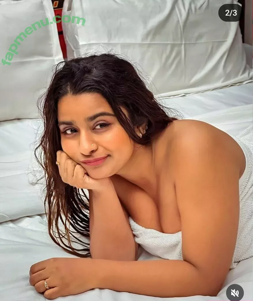 Suhana Khan nude photo #0519 (__suhuuu__)