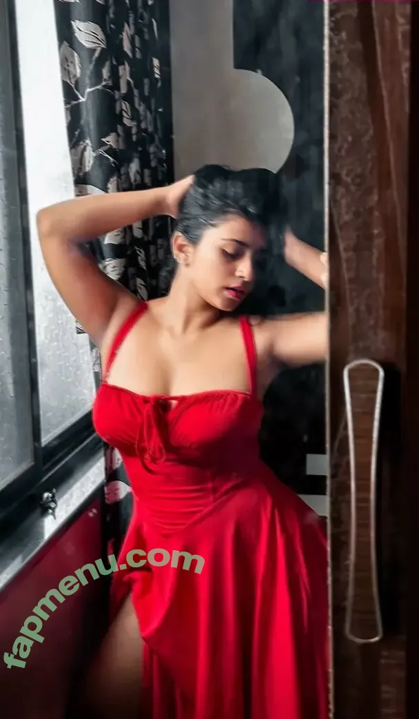 Suhana Khan nude photo #0702 (__suhuuu__)