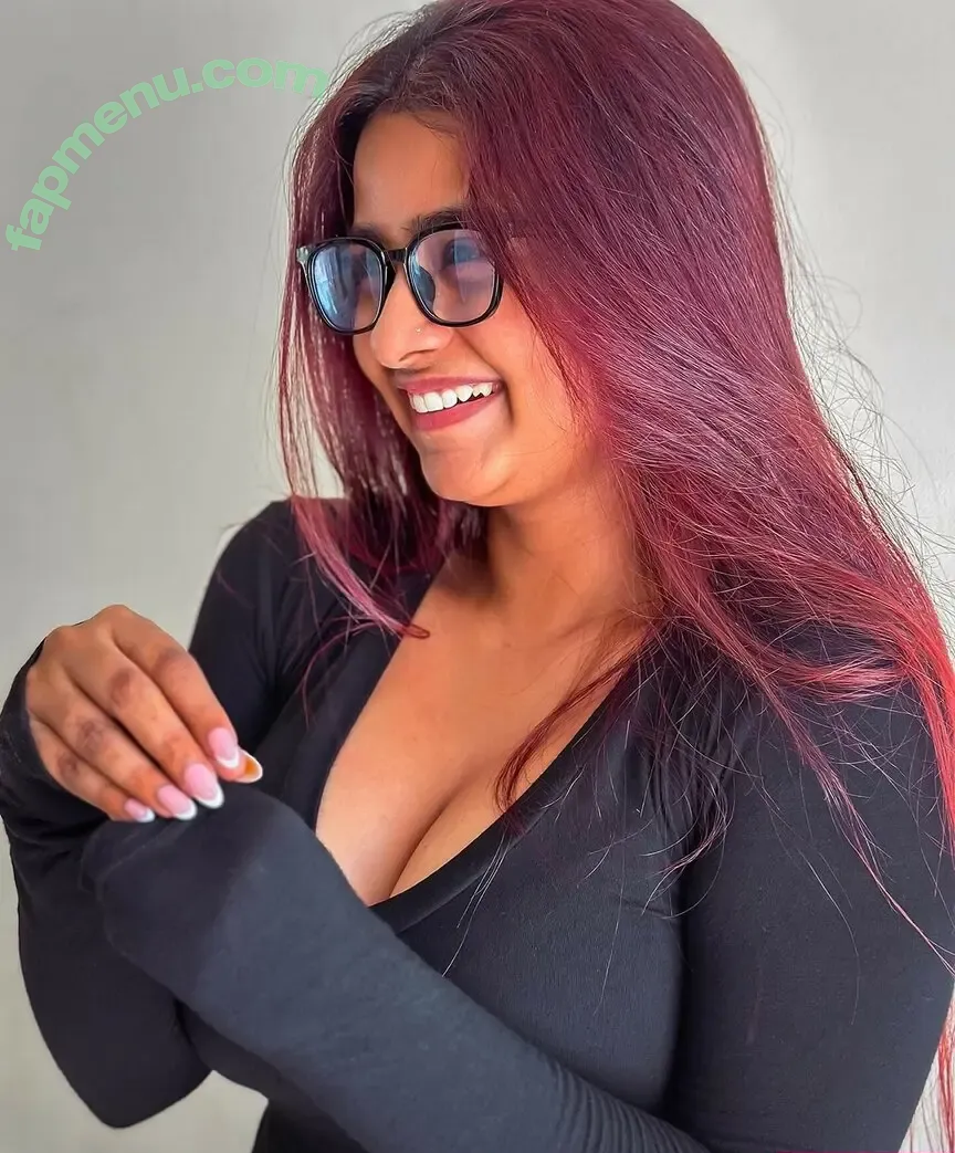 Suhana Khan nude photo #0823 (__suhuuu__)