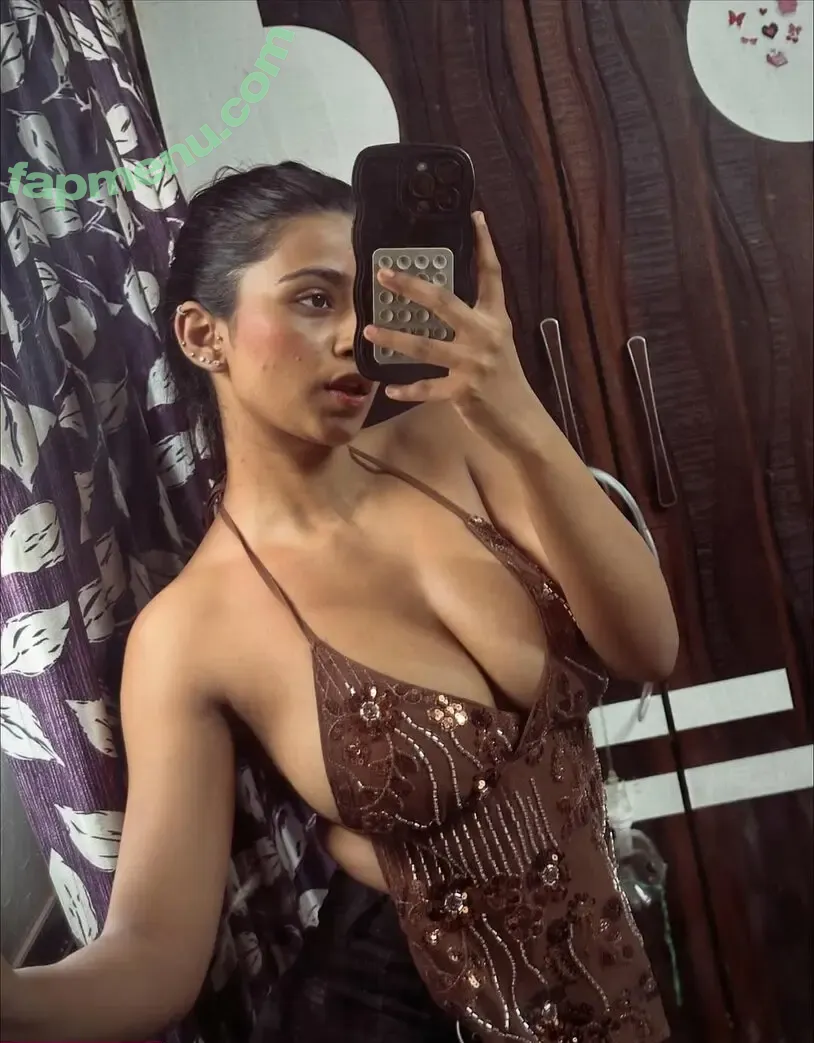 Suhana Khan nude photo #0948 (__suhuuu__)