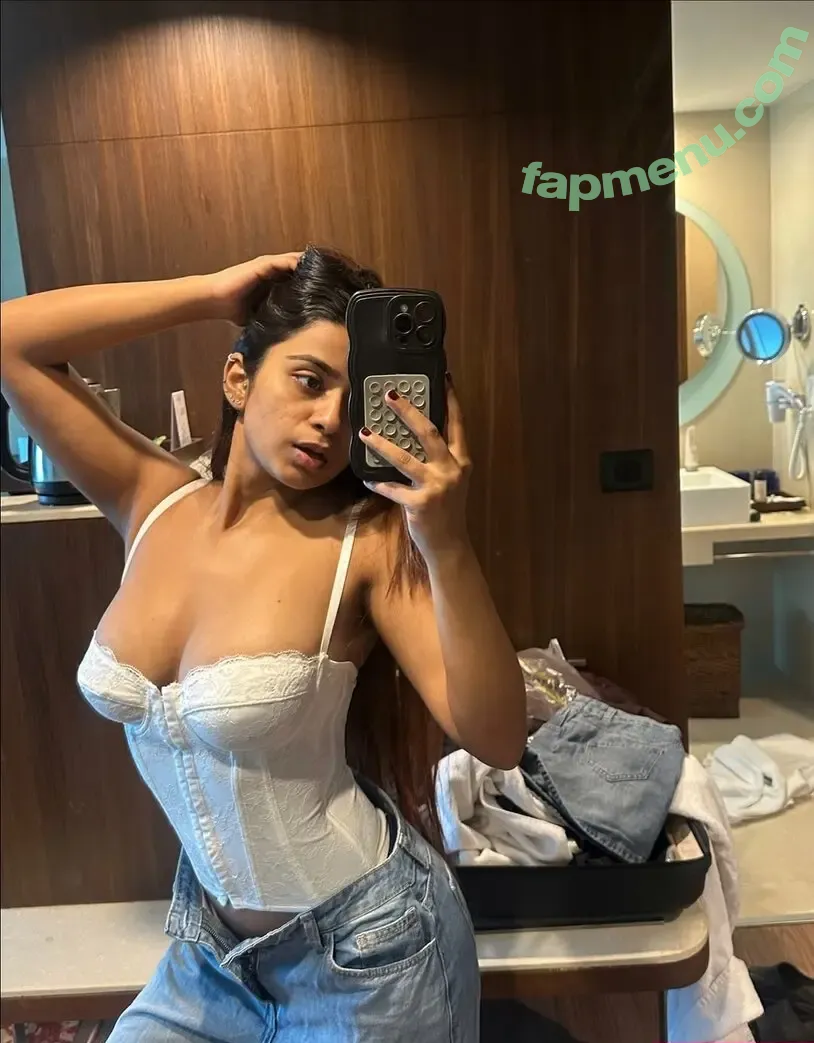 Suhana Khan nude photo #0984 (__suhuuu__)