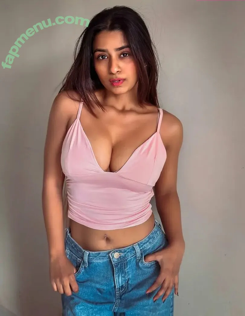 Suhana Khan nude photo #1008 (__suhuuu__)