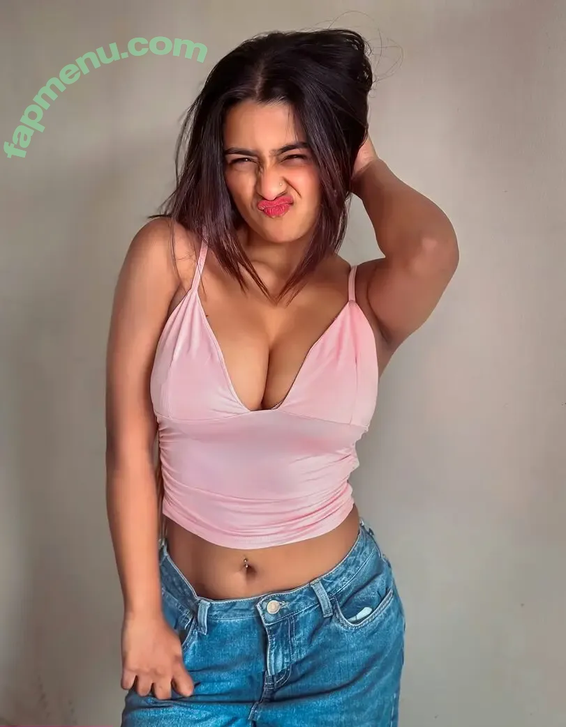 Suhana Khan nude photo #1009 (__suhuuu__)