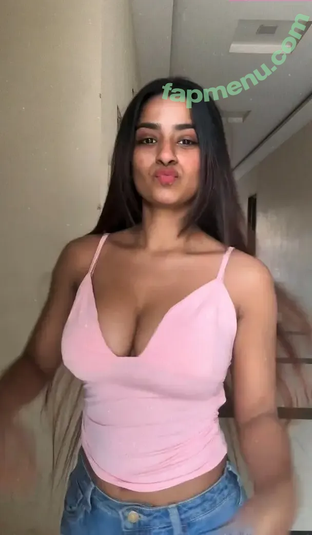 Suhana Khan nude photo #1017 (__suhuuu__ / suhanakhan2)