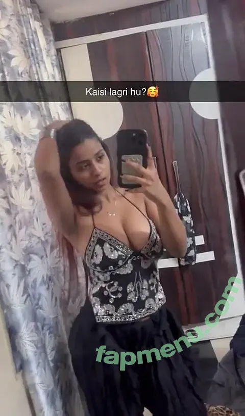 Suhana Khan nude photo #1066 (__suhuuu__ / suhanakhan2)