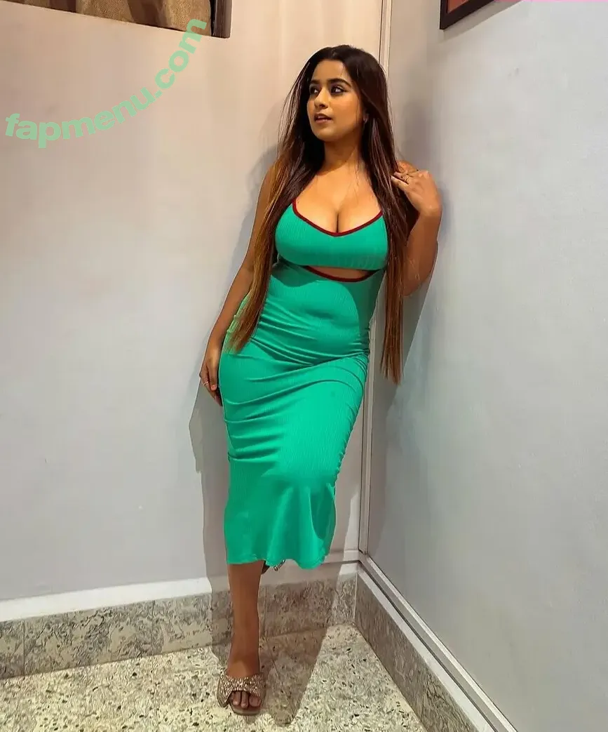 Suhu Khan nude photo #0010 (Suhu Khan)