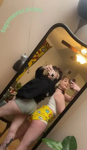  nude photo #0004