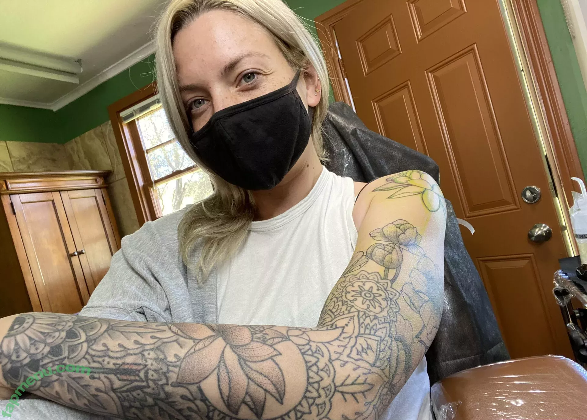 Suicide Girls nude photo #0354 (suicidegirls)