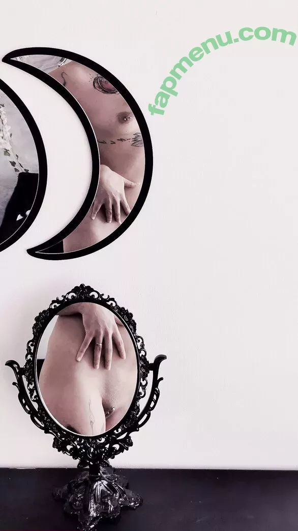 Suicide Girls nude photo #0384 (suicidegirls)