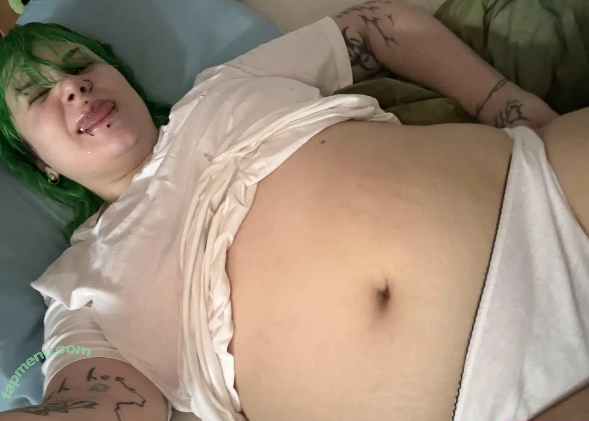 suicidyalice nude photo #0117 (suicidyalice)