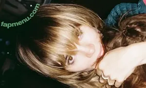 Suki Waterhouse / sukiwaterhouse nude photo #0710