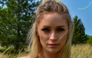  nude photo #0006