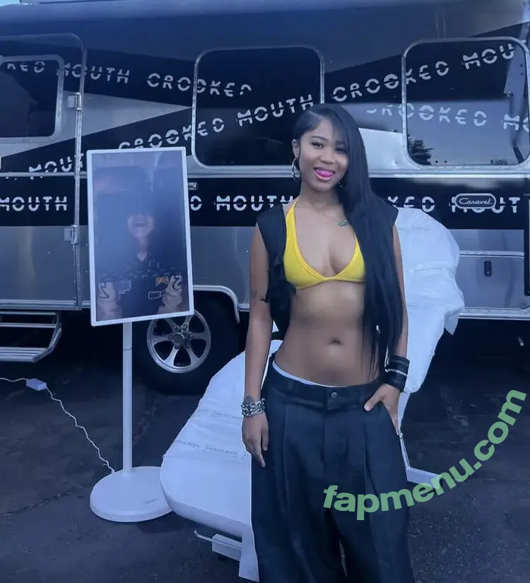 Sukibaby nude photo #0474 (SUKIIBABY / singsukibaby)