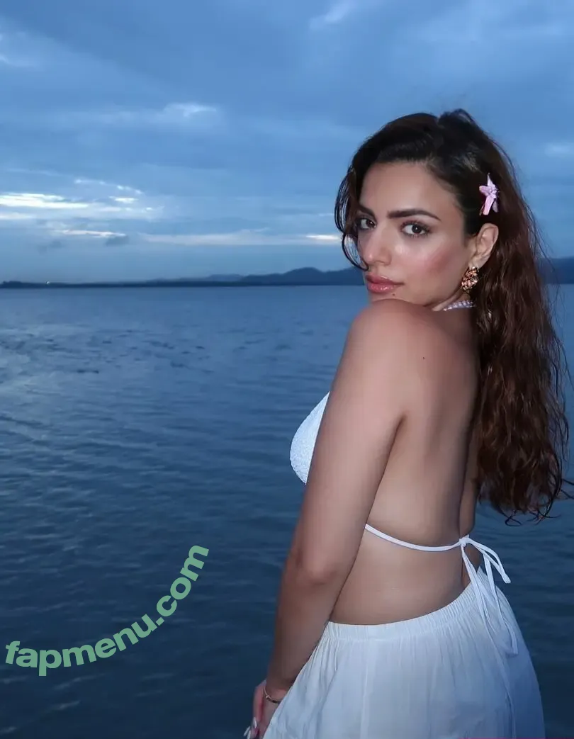 Sukriti Kakar nude photo #0026 (Prakriti kakar / prakritikakar)